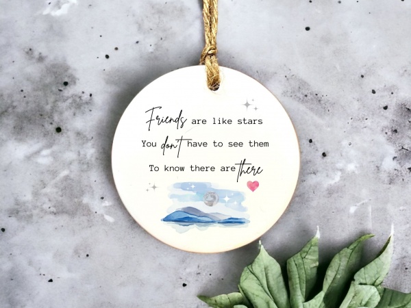 Friends Are Like Stars You Don't Have To See Them To Know They Are There Round Ceramic Ornament Gift